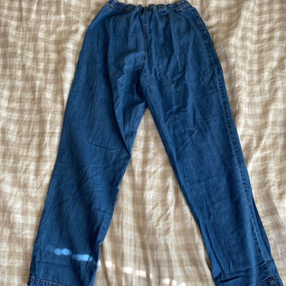 Genuine Sonoma Jean Company pants. Thin jean material. Fits like small. - Picture 2 of 3